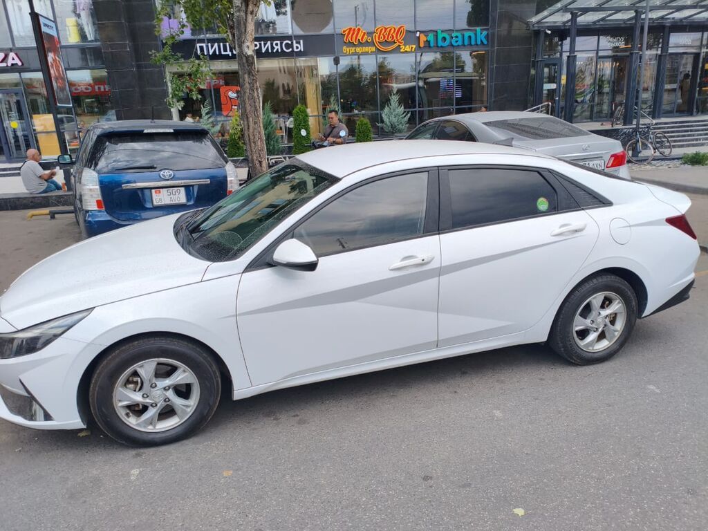 Hyundai Elantra: 2021 г., Седан: фото 8