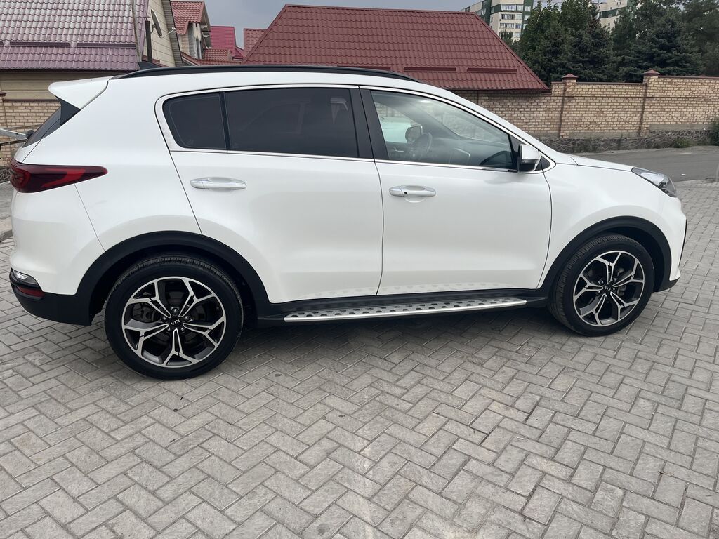 Kia Sportage: 2020 г., 2 л, Автомат, Кроссовер: фото 4