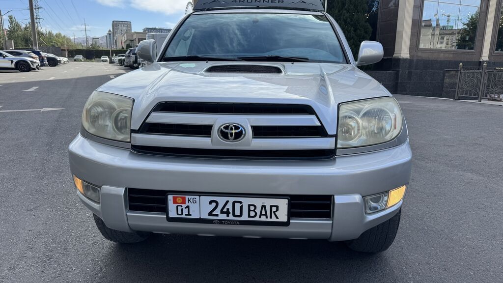 Toyota 4Runner: 2004 г., 4 л, Автомат, Газ, Внедорожник: фото 5