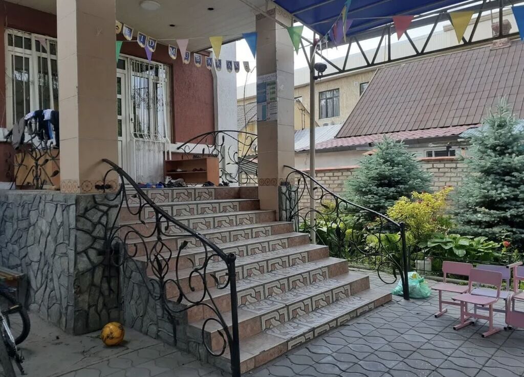 300 м², 6 комнат и более, Нижний Джал (Джал-23), Можно с животными: фото 2