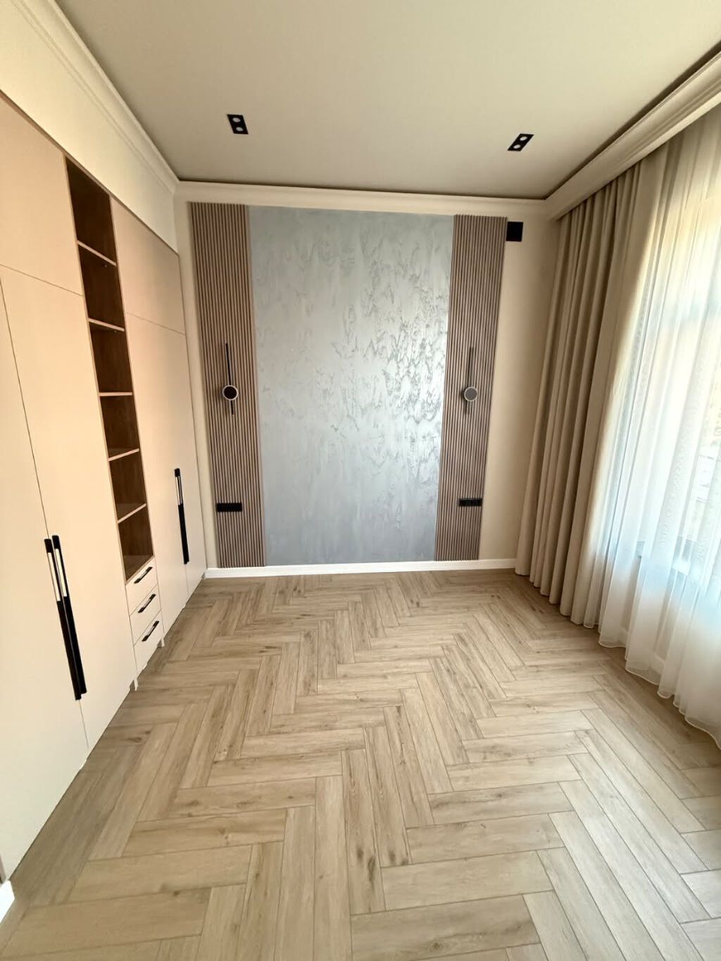 6 комнат, 250 м², 4 соток, Бишкек, Арча-Бешик ж/м Агентство недвижимости