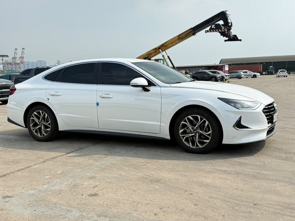Hyundai Sonata: 2020 г., 2 л, Автомат, Бензин, Седан: фото 4
