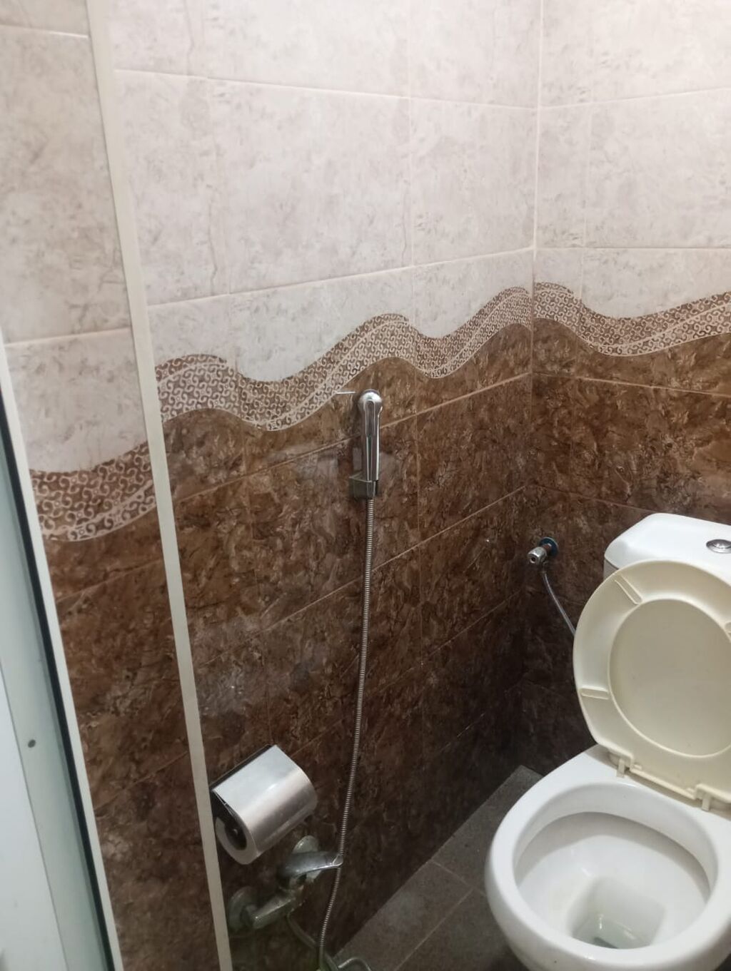 Satılır: həyət evi - Tikili: 1 mərtəbəli, bütöv birmərtəbə plan