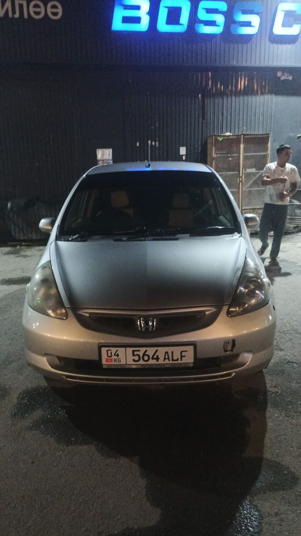 Honda Fit: 2002 г., 1.3 л, Вариатор, Бензин, Хэтчбэк: фото 4