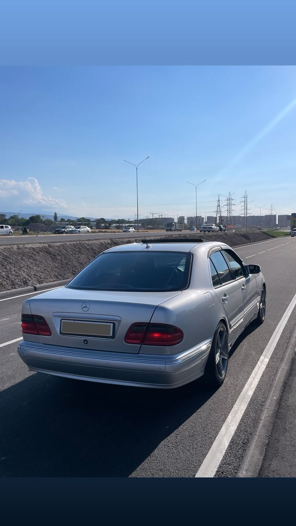 Mercedes-Benz E-Class: 2001 г., 4.3 л, Автомат, Бензин, Седан: фото 3