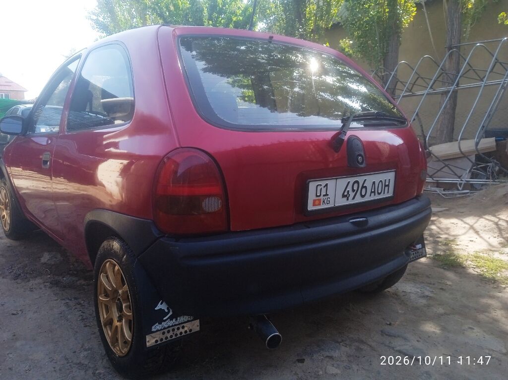 Opel Corsa: 1994 г., 1.2 л, Механика, Бензин, Купе: фото 2