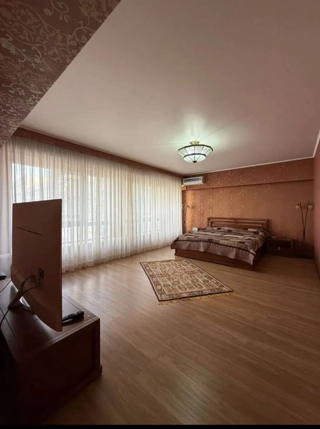 3 комнаты, 140 м², Золотой квадрат Индивидуалка, 11 этаж, Евроремонт: фото 3