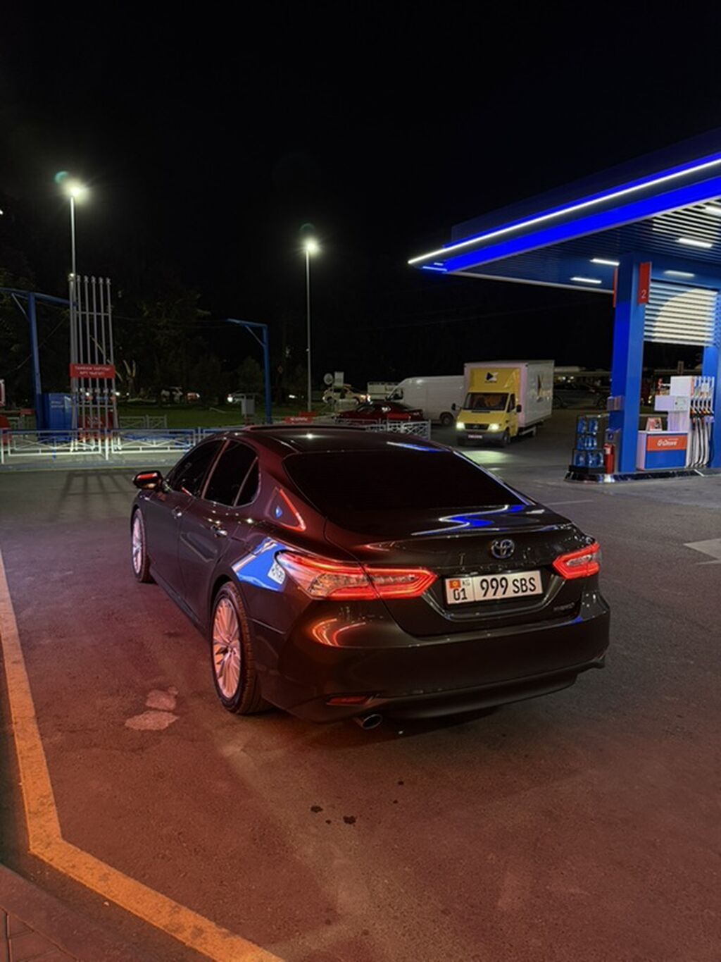 Toyota Camry: 2018 г., 2.5 л, Автомат, Гибрид, Седан: фото 4