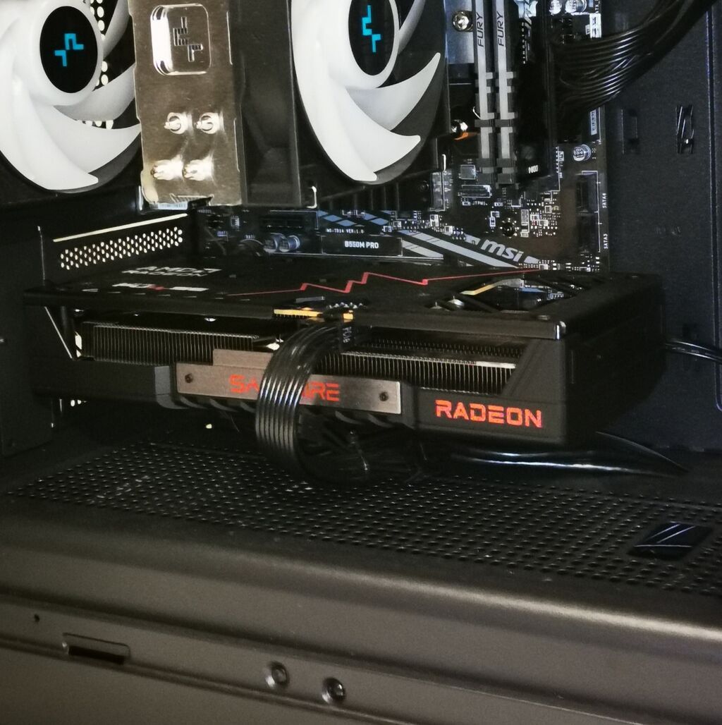 Видеокарта для ПК, Б/у, AMD, Radeon RX, 16 ГБ: фото 2