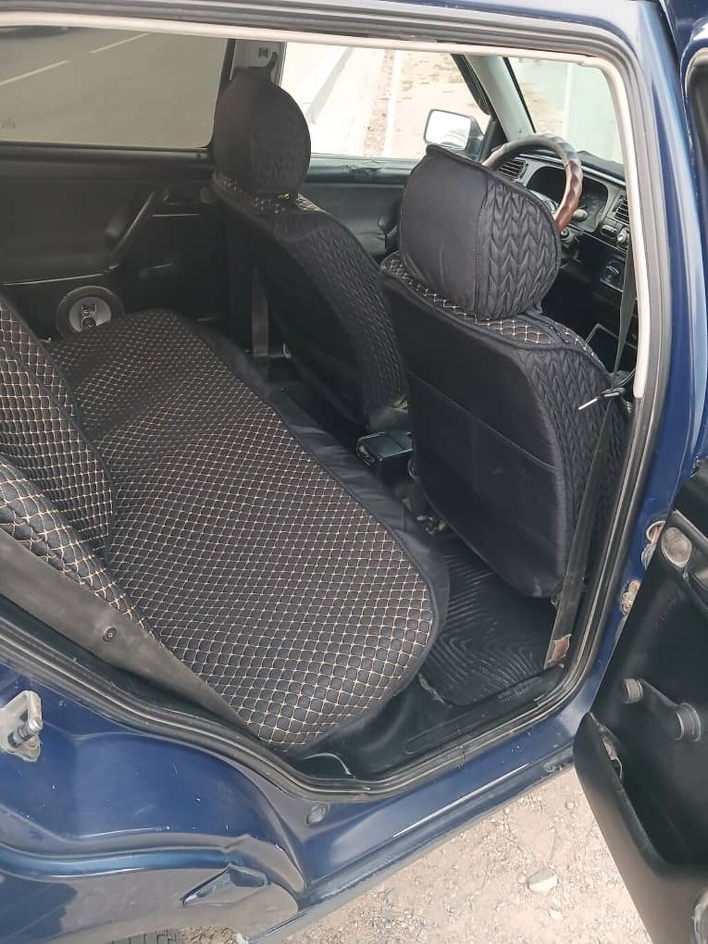 Volkswagen Golf: 1994 г., 1.8 л, Механика, Бензин, Седан: фото 4