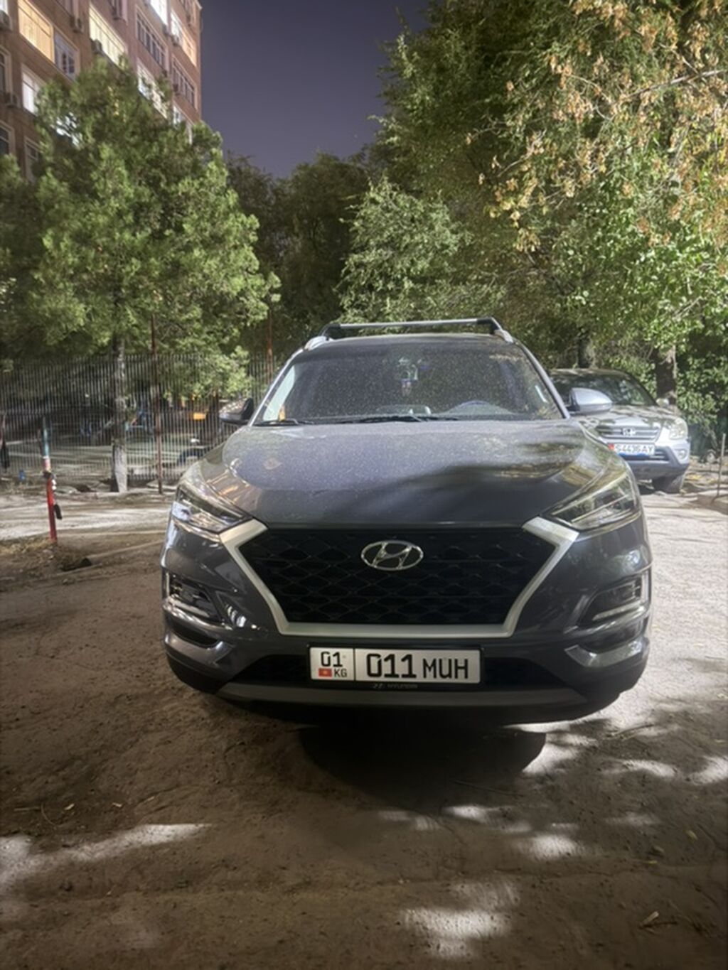 Hyundai Tucson: 2019 г., 2 л, Кроссовер: фото 3