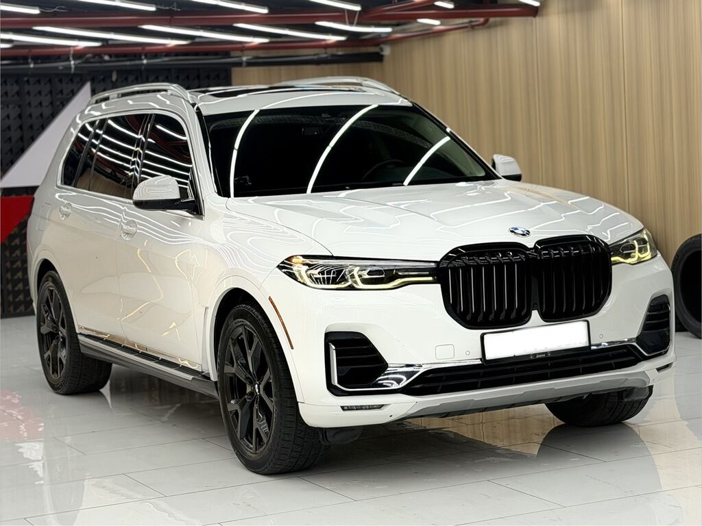 BMW X7: 2019 г., 3 л, Автомат, Бензин, Внедорожник: фото 3