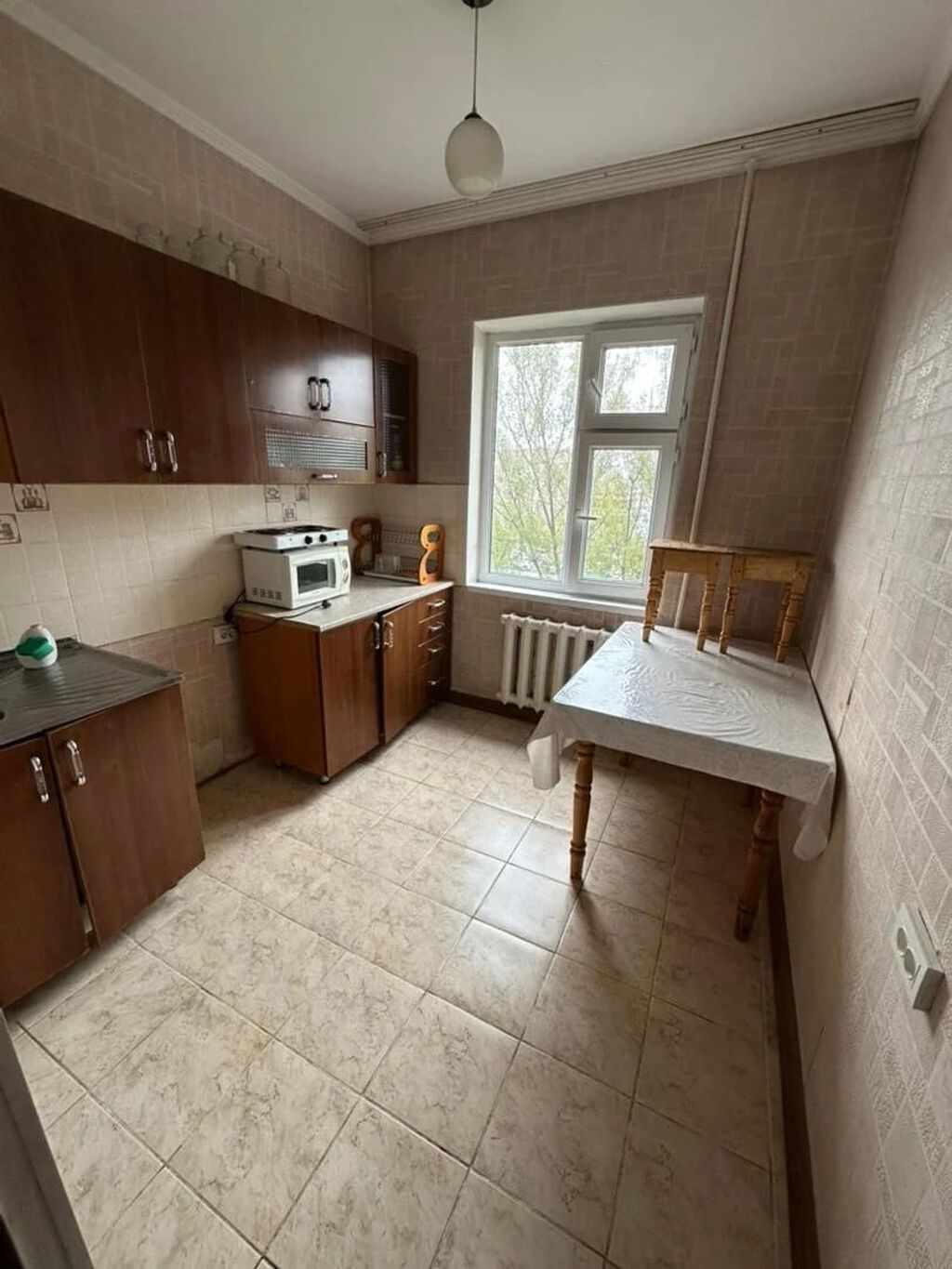 2 комнаты, 42 м², 8 мкр 105 серия, 6 этаж, Старый ремонт: фото 4