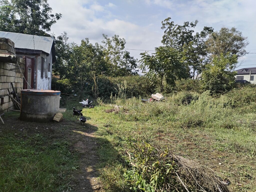 37 kv. m, 3 otaqlı, İşıq, Su, İnternet