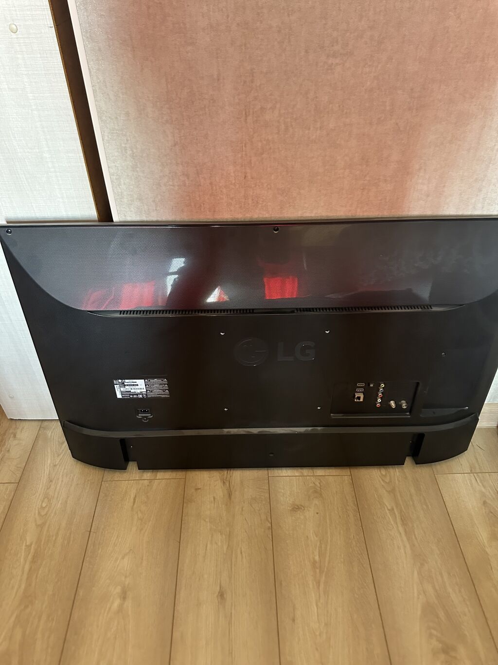 LG 43UF640V-ZA В идеальном состоянии Есть ютуб и прочее: фото 2