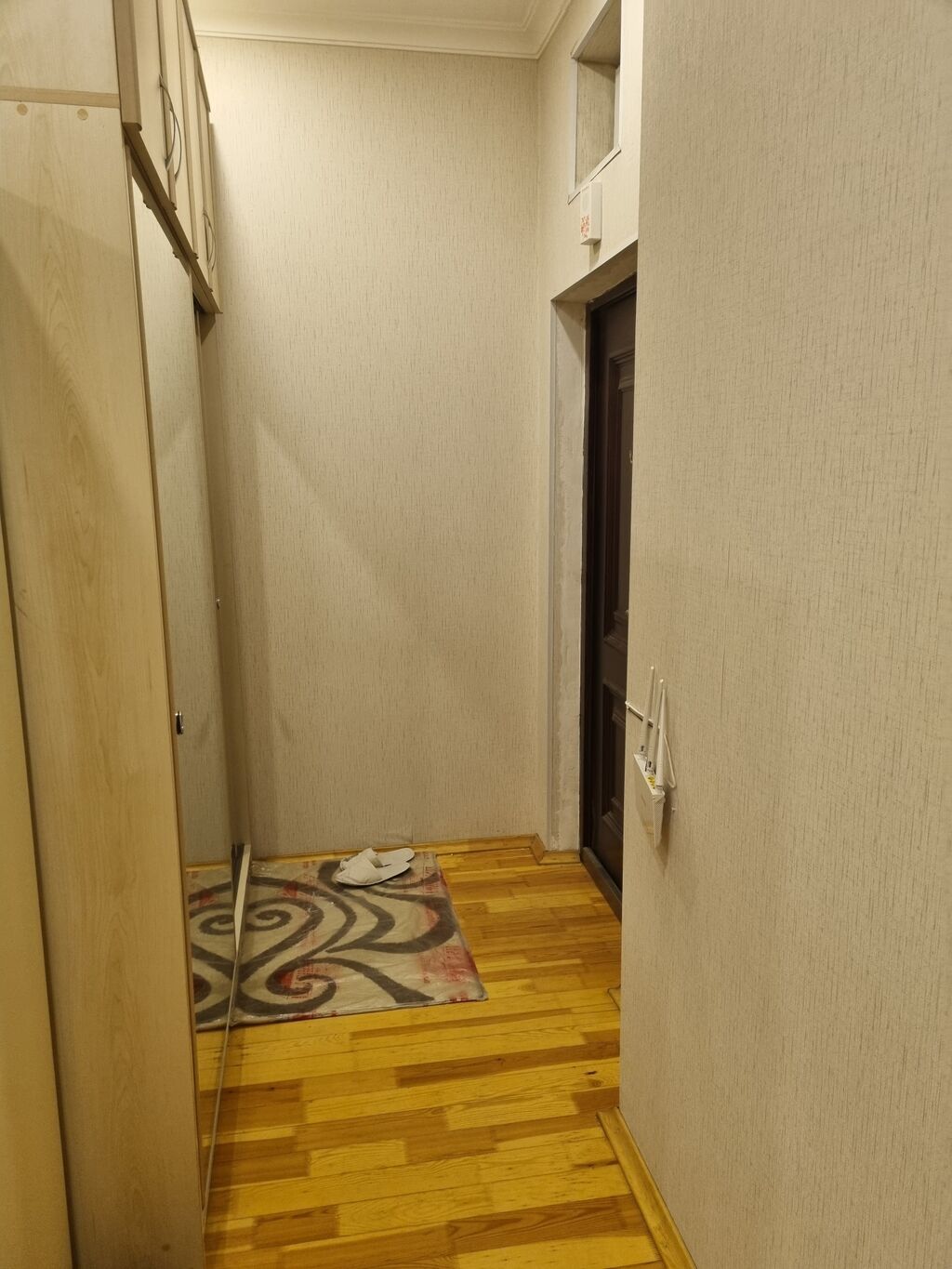 Kirayə verilir! Bakı şəhəri, 9-cu mikrorayon, Mir Cəlal 63A ünvanında