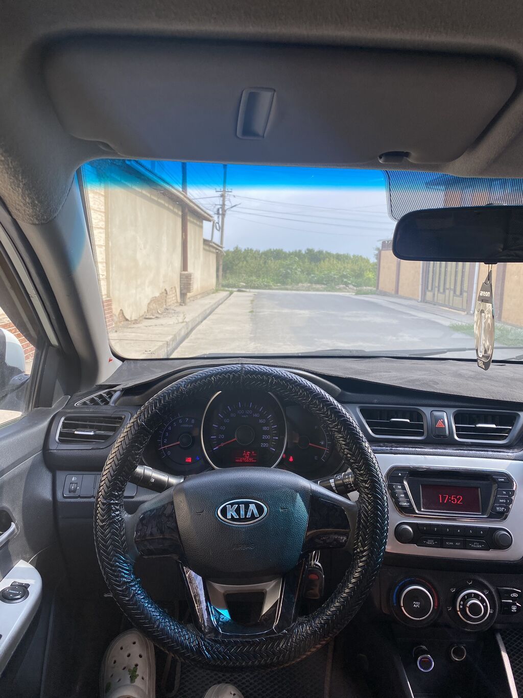 Kia Rio: 2013 г., 1.4 л, Механика: фото 6