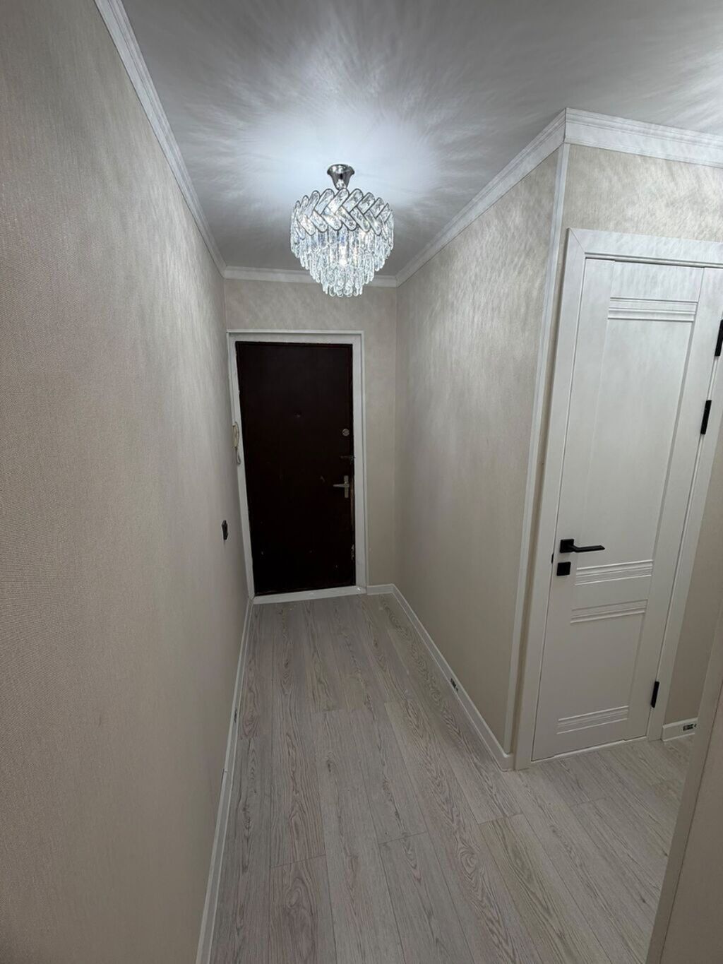 3 комнаты, 59 м², 10 мкр 104 серия, 2 этаж, Свежий ремонт: фото 4