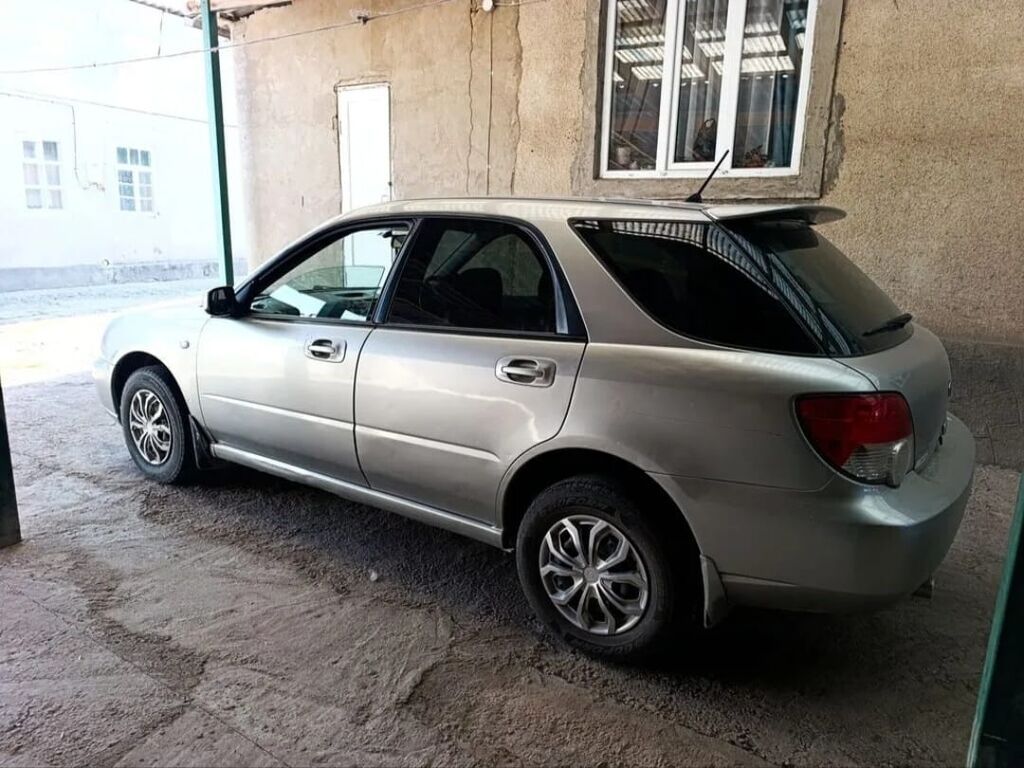 Subaru Impreza: 2004 г., 1.5 л, Автомат, Бензин, Универсал: фото 3