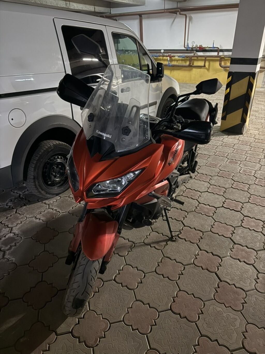 Kawasaki Versys 650 Гаражное хранение Торг уместен Характеристики и: фото 2
