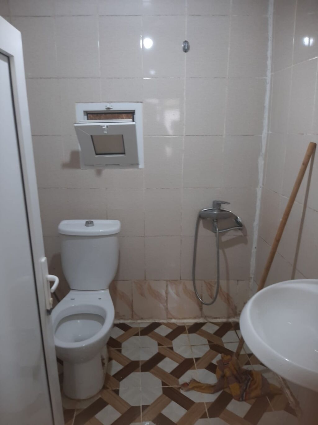Masazır 569 marşurutu 10 metir mesafə 2 bəyə tək bəyə 2 xanım ma 1
