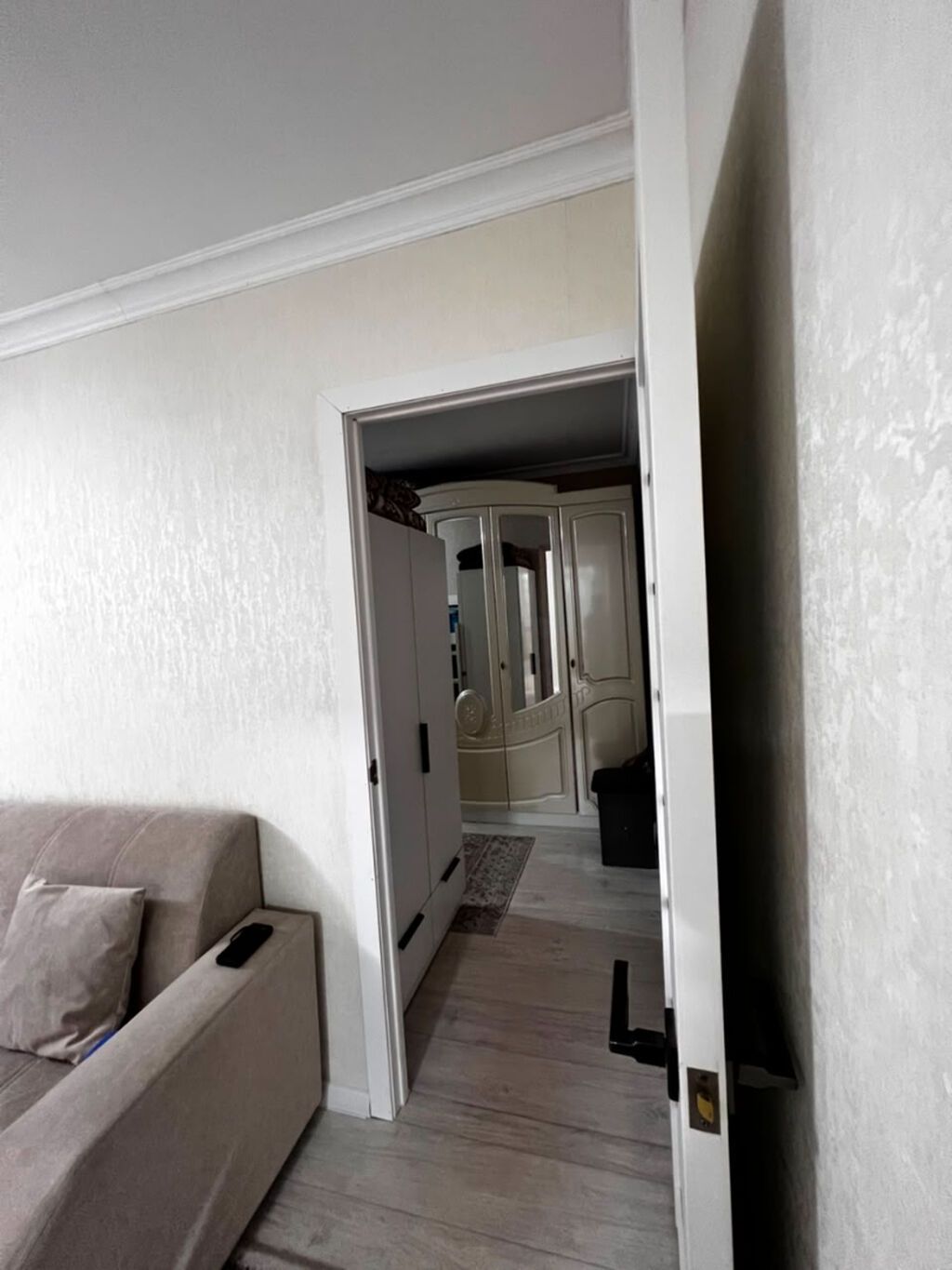2 комнаты, 46 м², 8 мкр 104 серия, 4 этаж, Свежий ремонт: фото 3