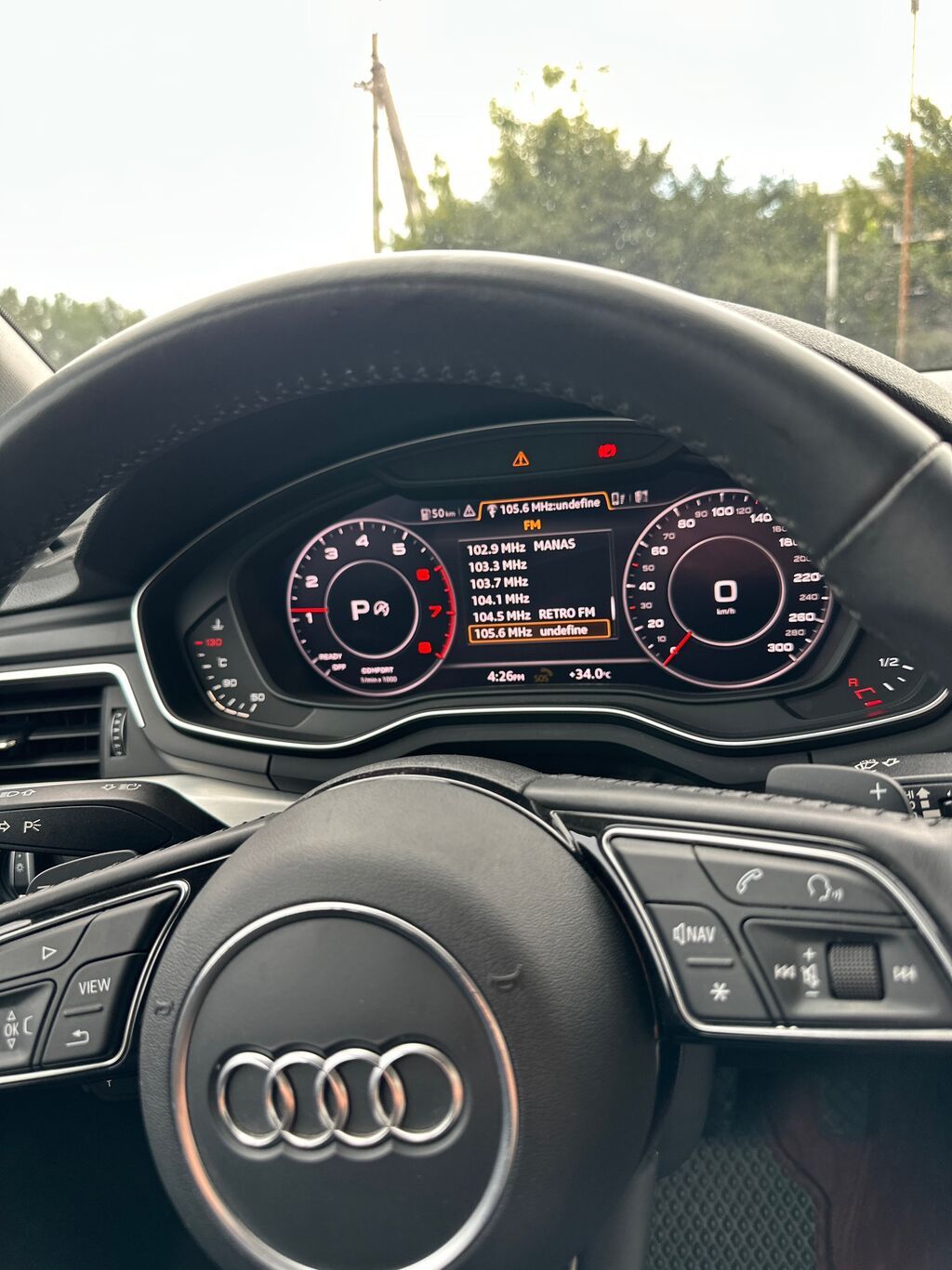 Audi A4: 2023 г., 2 л, Автомат, Бензин, Седан: фото 8