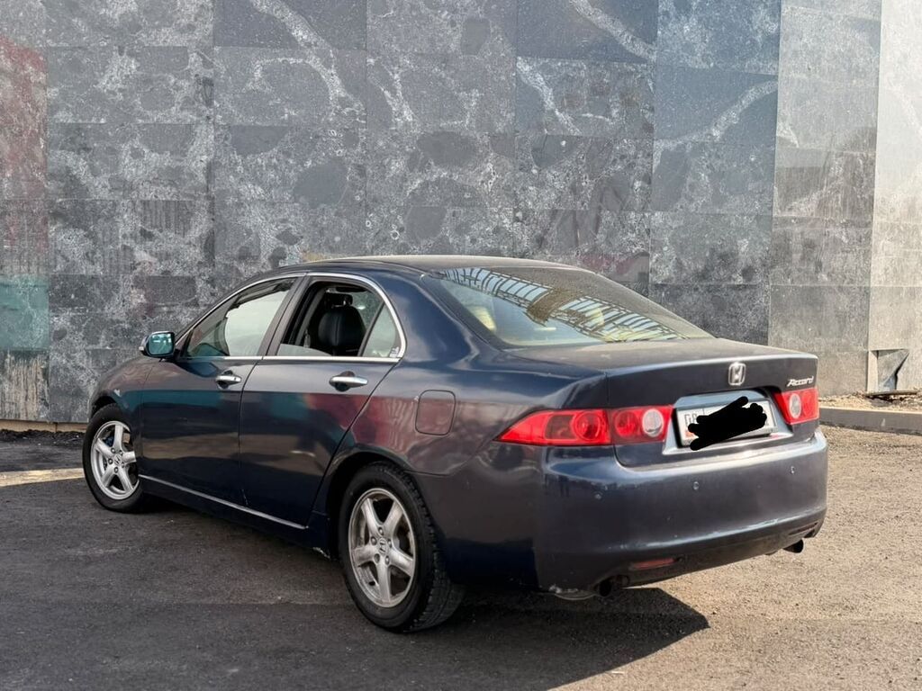 Honda Accord: 2004 г., 2.4 л, Автомат, Бензин, Седан: фото 3