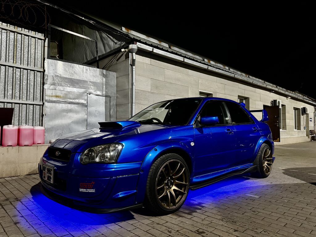 Subaru Impreza WRX: 2005 г., 2 л, Механика, Бензин, Седан: фото 4