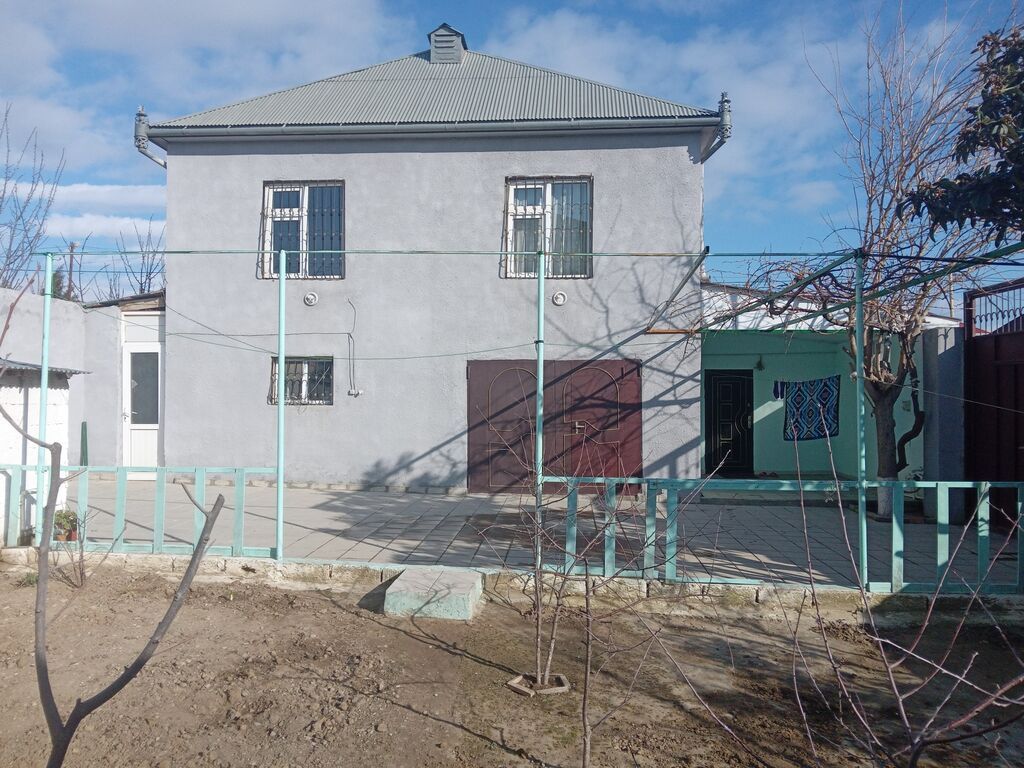 6 otaqlı, 161 kv. m, Orta təmir