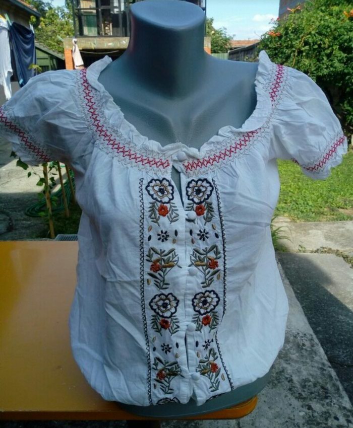 Košulje i bluze: Vezena bluzica vel.s/m na lalafo.rs Vezena bluzica vel.s/m - Indija
