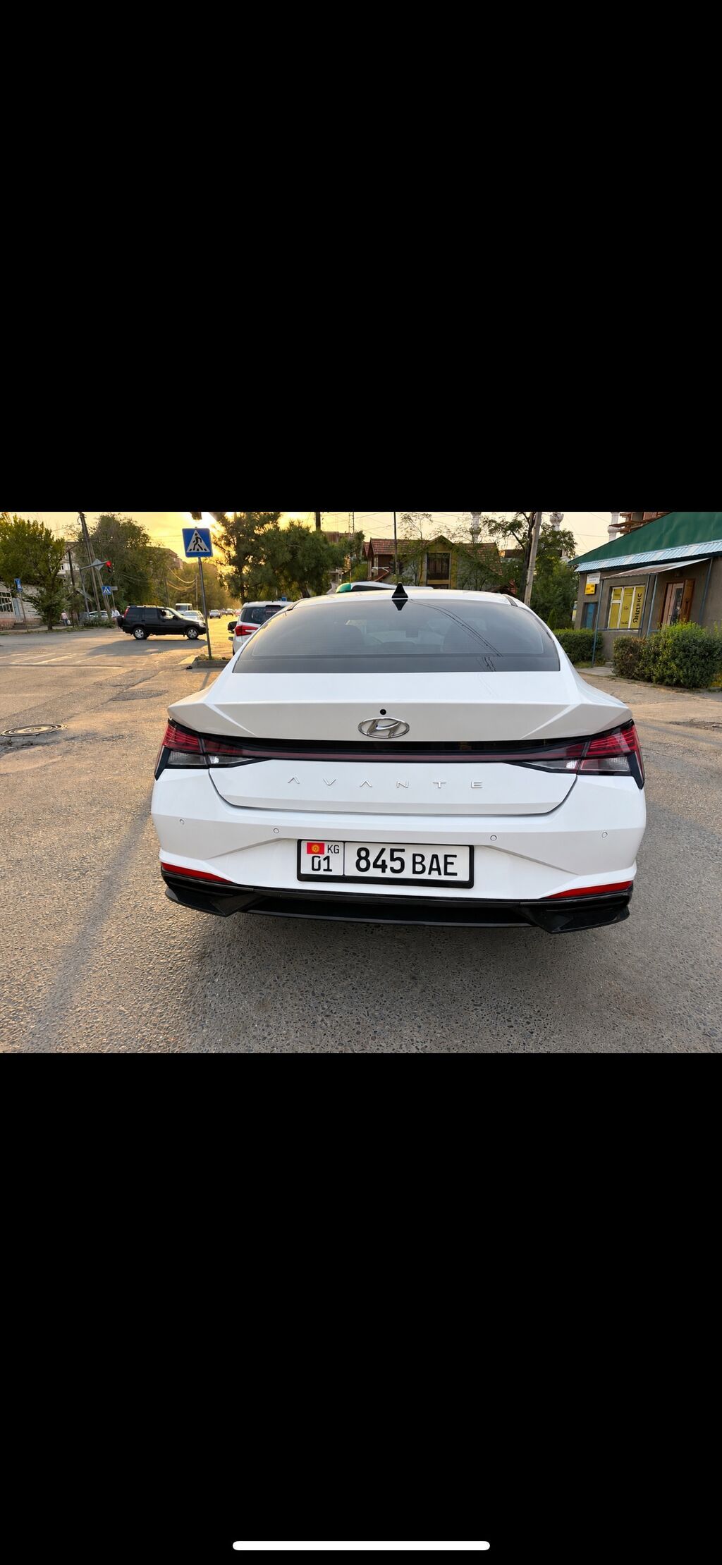 Hyundai Avante: 2020 г., 1.6 л, Автомат, Бензин, Седан: фото 3