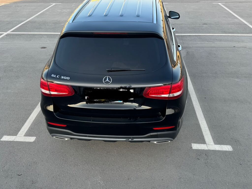 Mercedes-Benz GLC-Class: 2019 г., 2 л, Автомат, Бензин, Кроссовер: фото 2