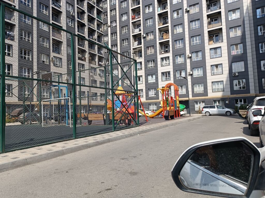 2 комнаты, 65 м², Ак-Орго ж/м Элитка, 2 этаж, Свежий ремонт: фото 1