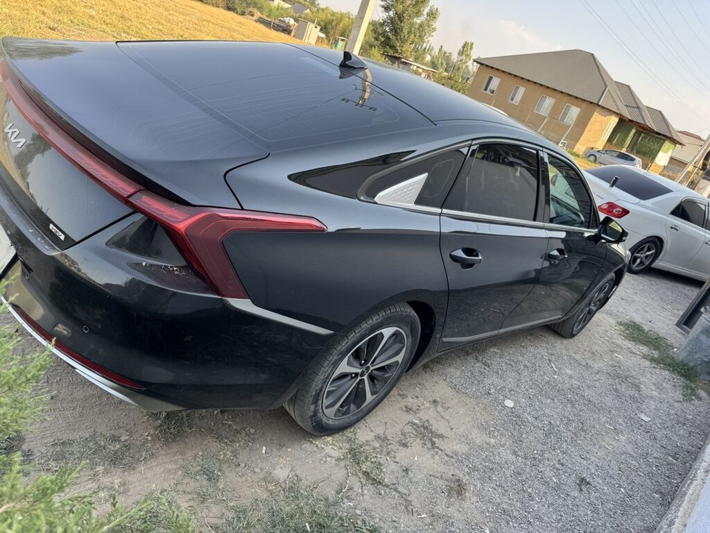 Kia K8: 2022 г., 2.5 л, Автомат, Бензин, Седан: фото 3