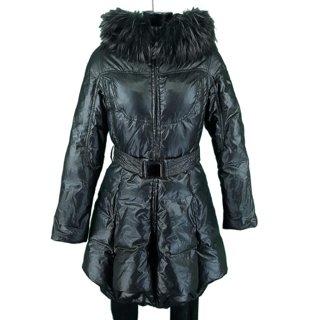 Zimske jakne: Jakna lanvin, vel. M/40, perjana marka: lanvin veličina: m/40