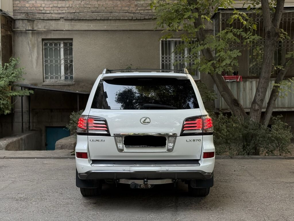Lexus LX: 2009 г., 5.7 л, Типтроник, Газ, Внедорожник: фото 4