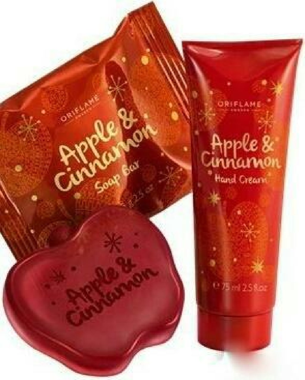 Орифлейм новогодние наборы. Подарочные наборы орифлейм. Подарочный набор крем для рук и мыло. Магик гарден орифлейм. Набор кремов для рук на 8 марта.