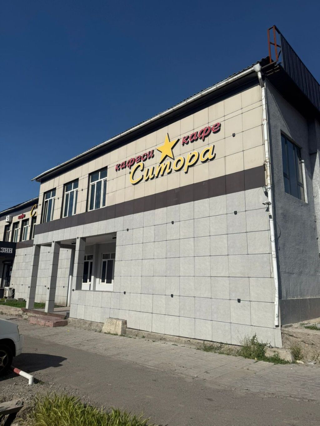 Аренда офисов, 200 м², В административном здании, 1 линия, С отдельным входом, С отдельным сан узлом: фото 3