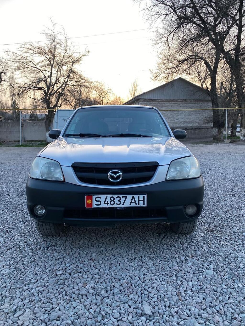 Mazda Tribute: 2002 г., 2 л, Механика, Бензин, Кроссовер: фото 5