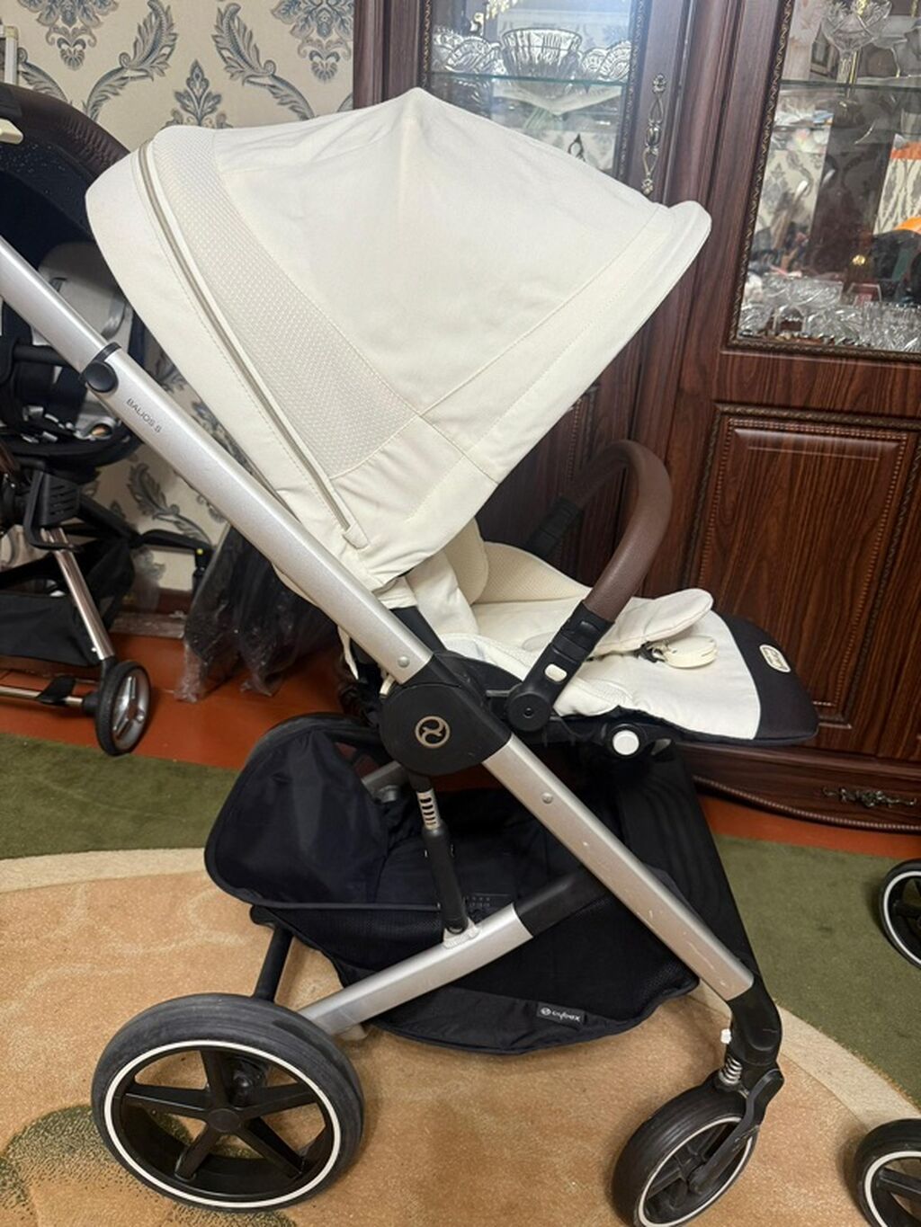 Коляска, Cybex, цвет - Черный, Б/у, Бесплатная доставка, Платная доставка: фото 2