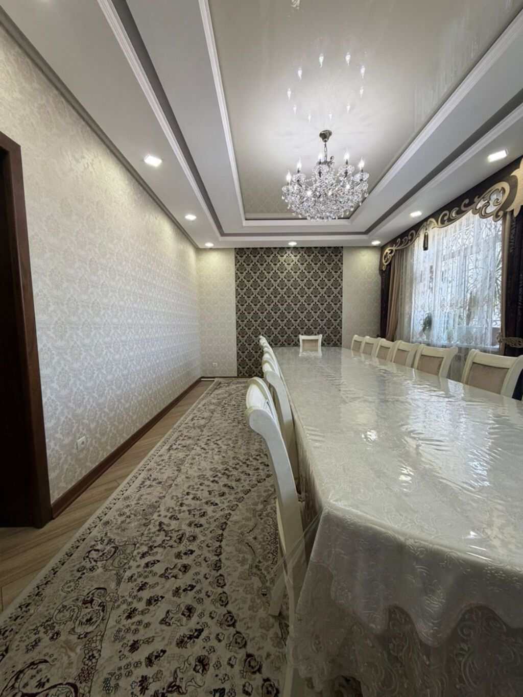 250 м², 6 комнат, Арча-Бешик ж/м, Без подселения: фото 4