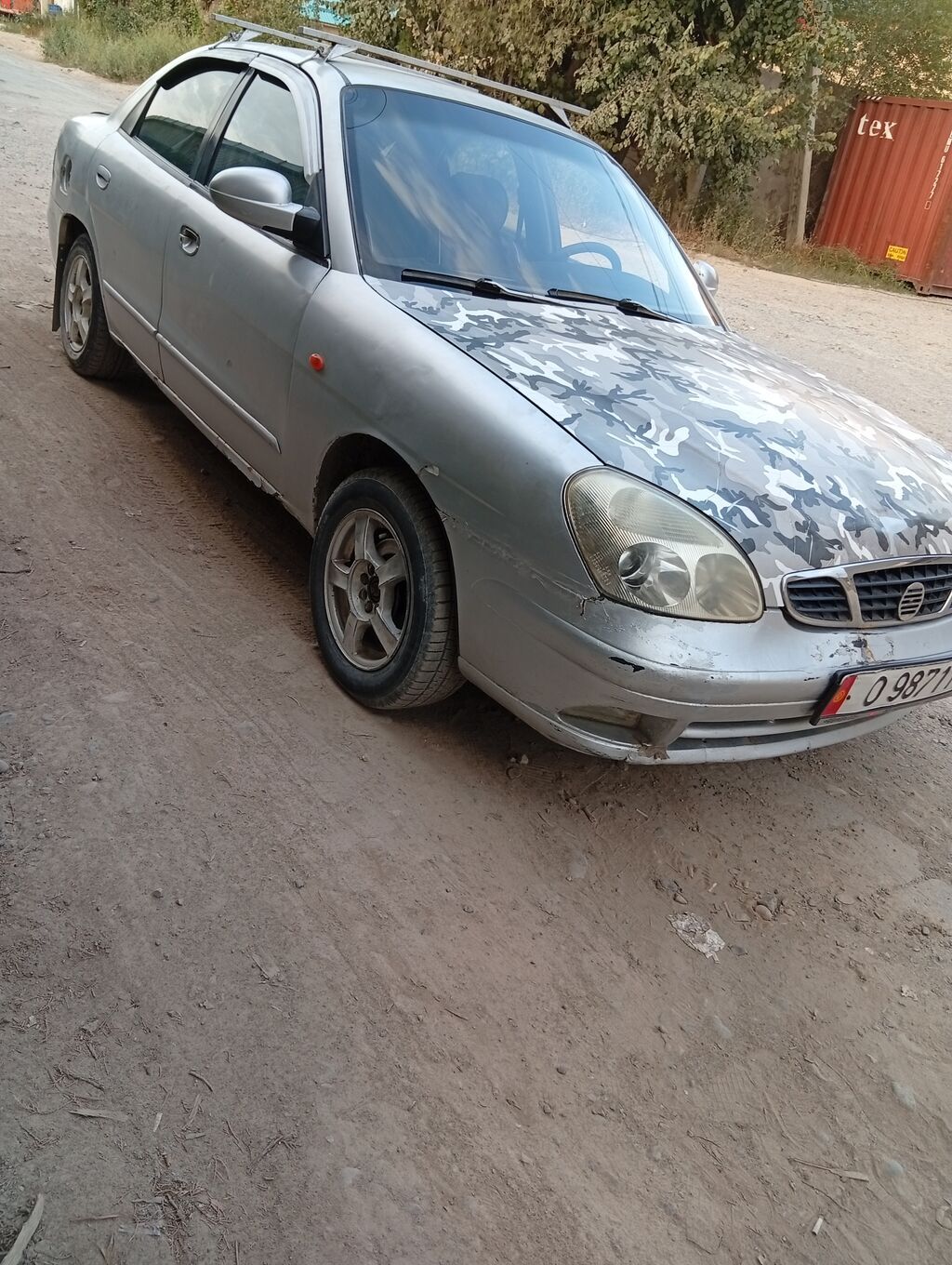 Daewoo Nubira: 1999 г., 1.6 л, Механика, Бензин, Седан: фото 3