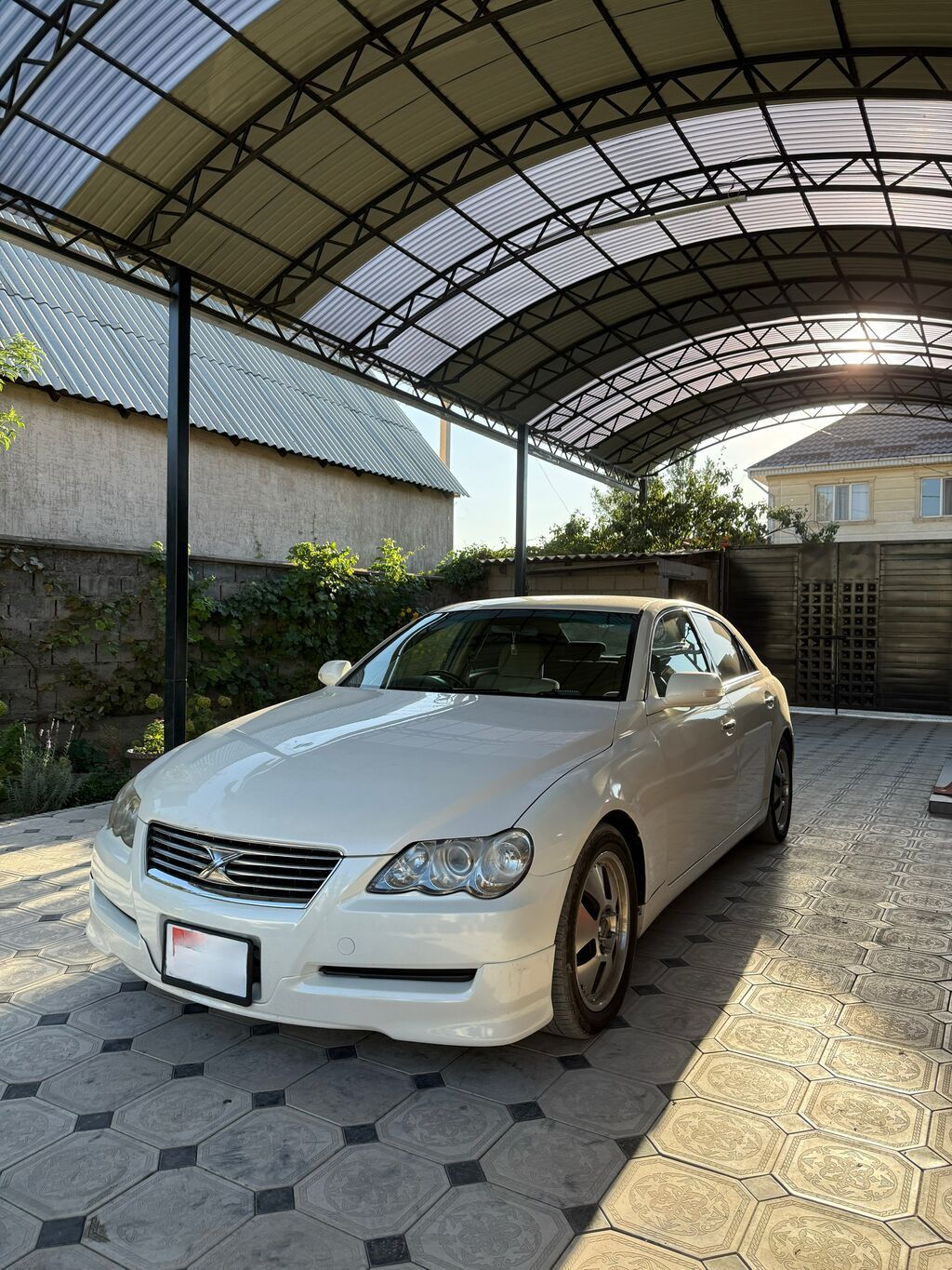 Toyota Mark X: 2005 г., 2.5 л, Автомат, Бензин, Седан: фото 3