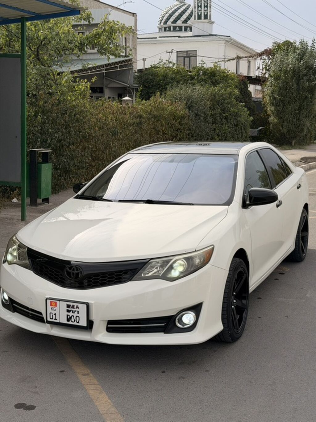 Toyota Camry: 2013 г., 2.5 л, Автомат, Бензин, Седан: фото 2