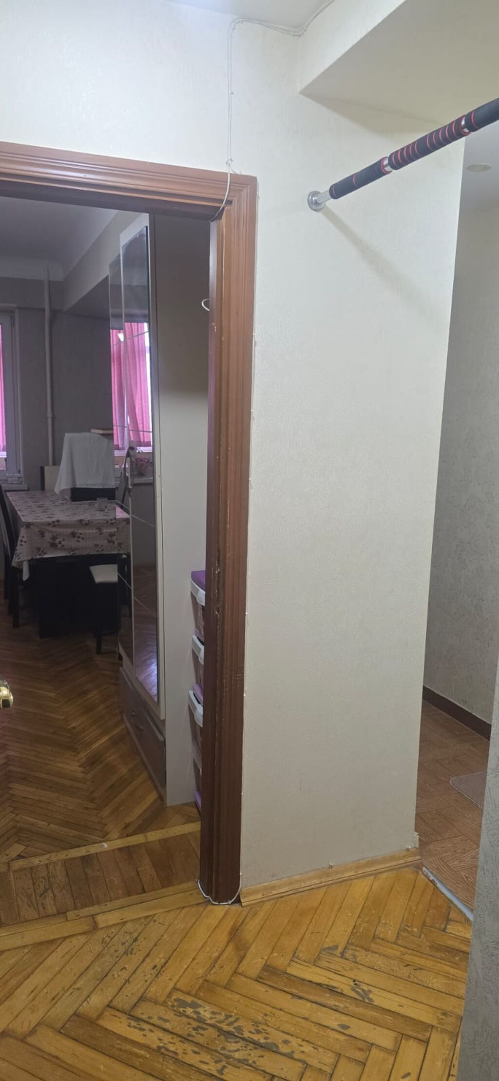 1 otaqlı mənzil – daxili planlaşdırma - Geniş, işıqlı mətbəx-balkon