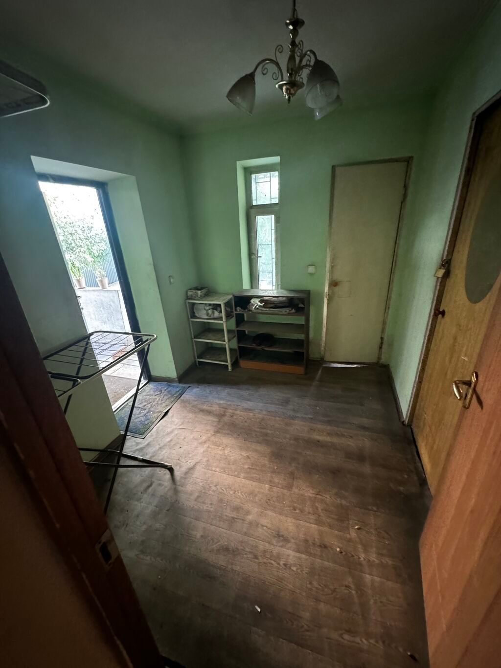 120 м², 3 комнаты, Бронированные двери, Забор, огорожен