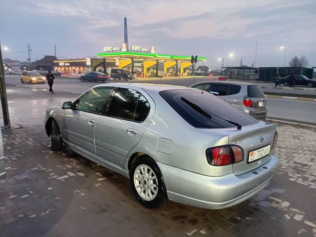 Nissan Primera: 2001 г., 1.8 л, Механика, Бензин, Седан: фото 2