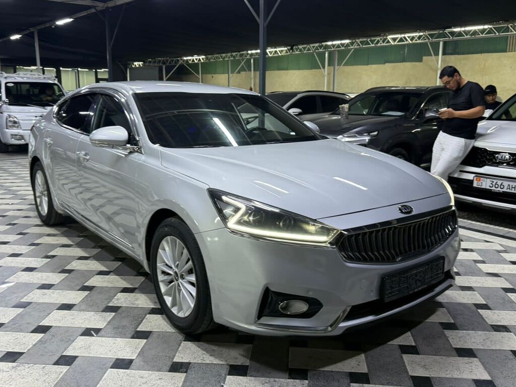 Kia K7: 2017 г., 3 л, Автомат, Газ, Седан: фото 6