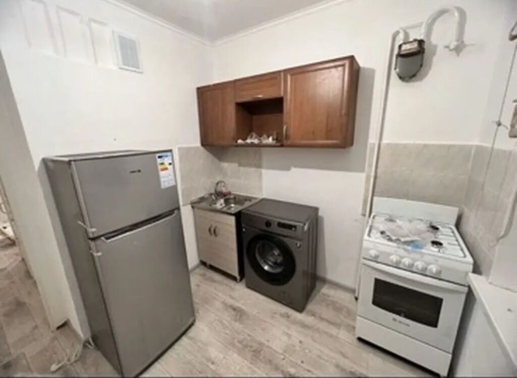 2 комнаты, 45 м², 7 мкр 104 серия, 4 этаж, Требуется ремонт: фото 3